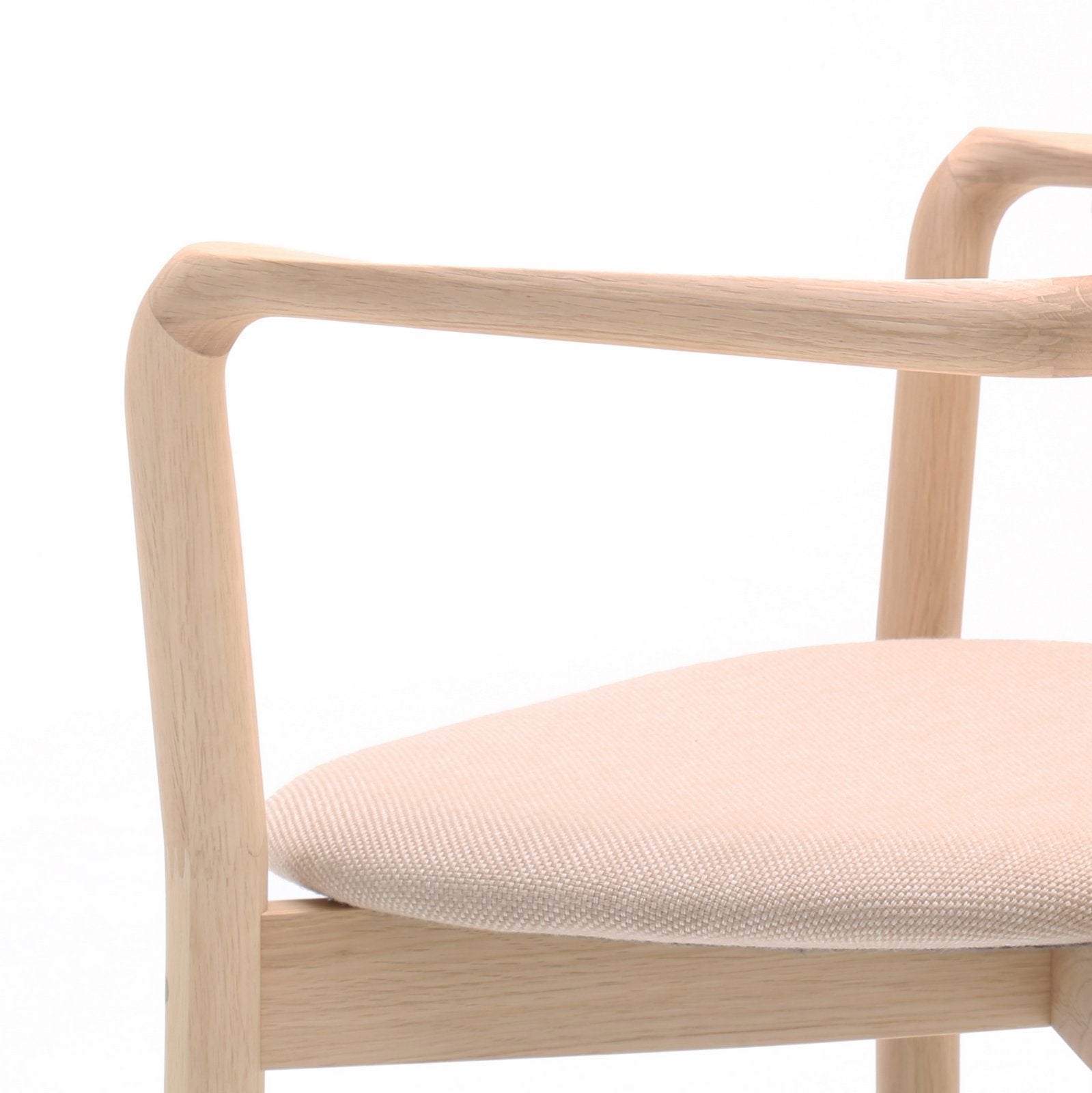 FAUTEUIL LOUNGE CASTOR PLUS COUSSIN chêne