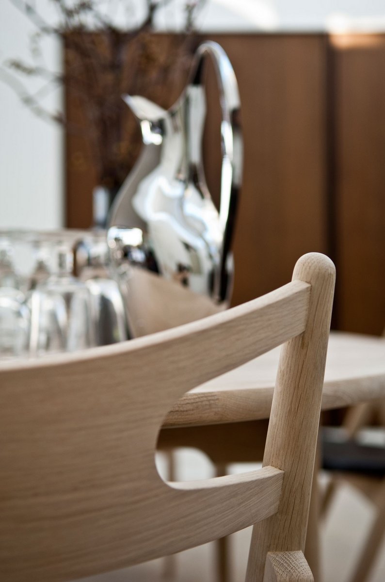Chaise de salle à manger (avec dossier)