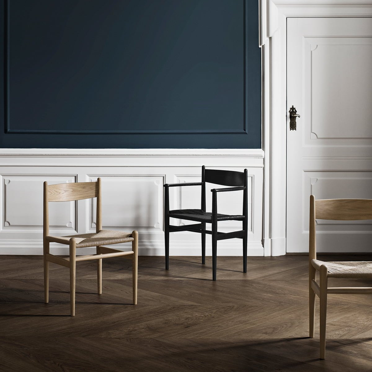 Chaise de salle à manger (style minimaliste)