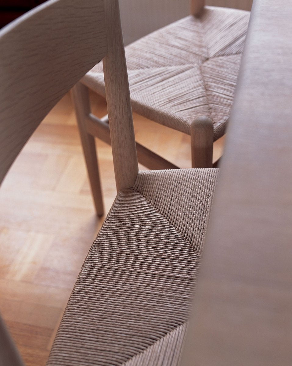 Chaise de salle à manger (style minimaliste)