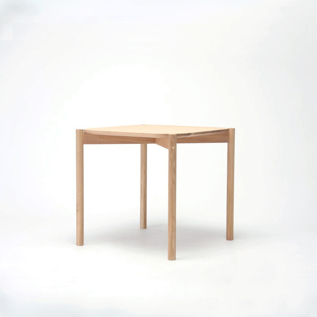 TABLE CASTOR