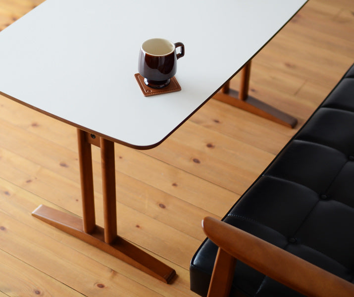 Spécifications de la table de café