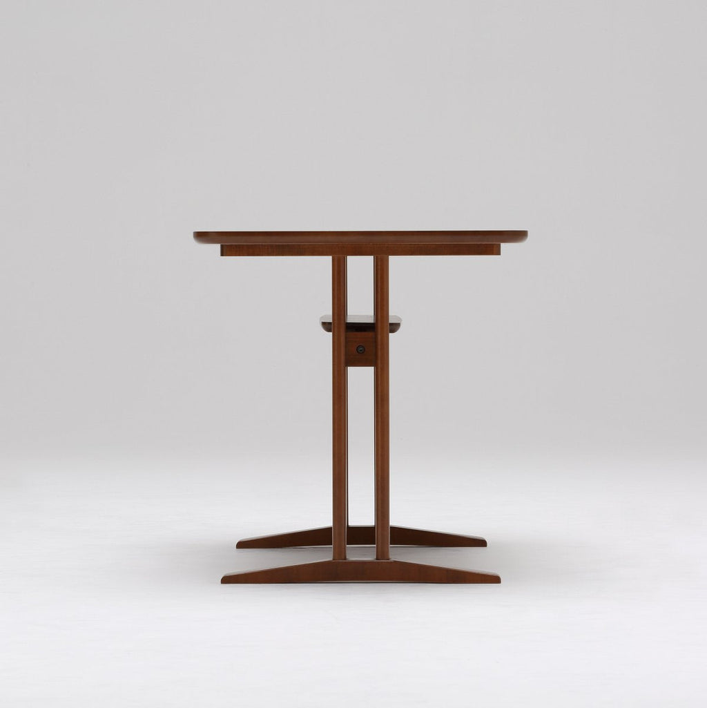 Table de café en noyer